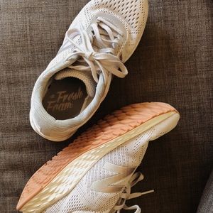 New Balance Fresh Foam Arishi Running Shoes